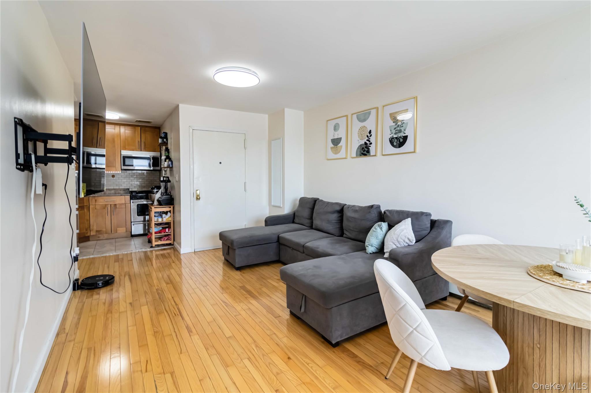 #10 photo, 48-51 58th Lane, クイーンズ区 Woodside , NY 11377