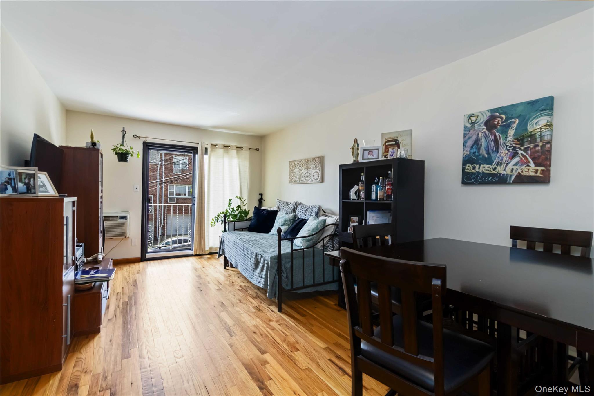 #16 photo, 48-51 58th Lane, クイーンズ区 Woodside , NY 11377