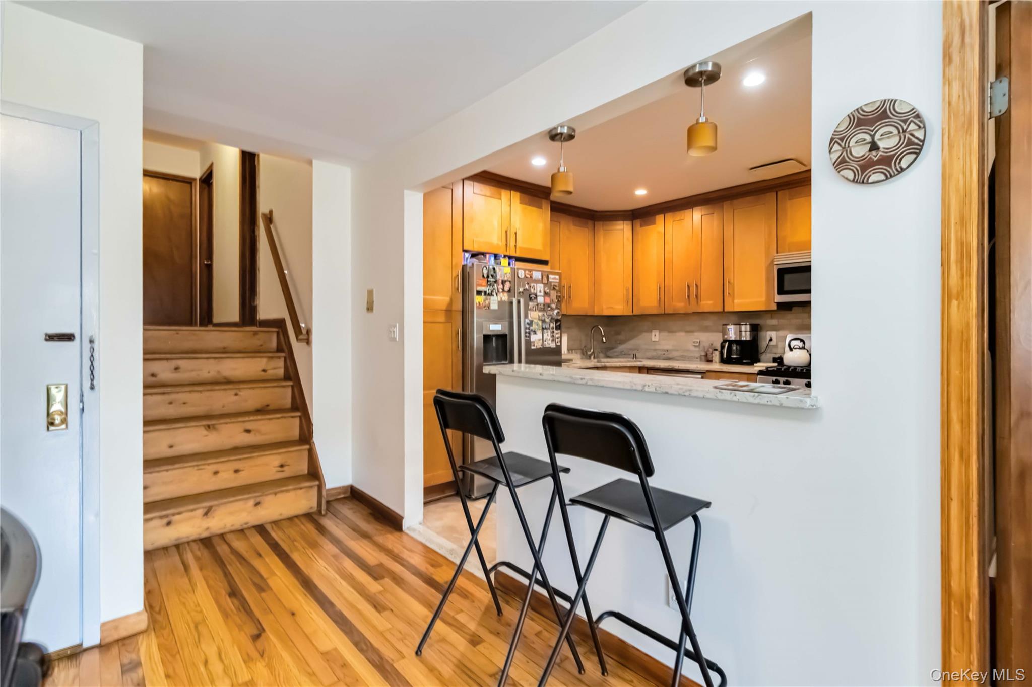 #4 photo, 48-51 58th Lane, クイーンズ区 Woodside , NY 11377