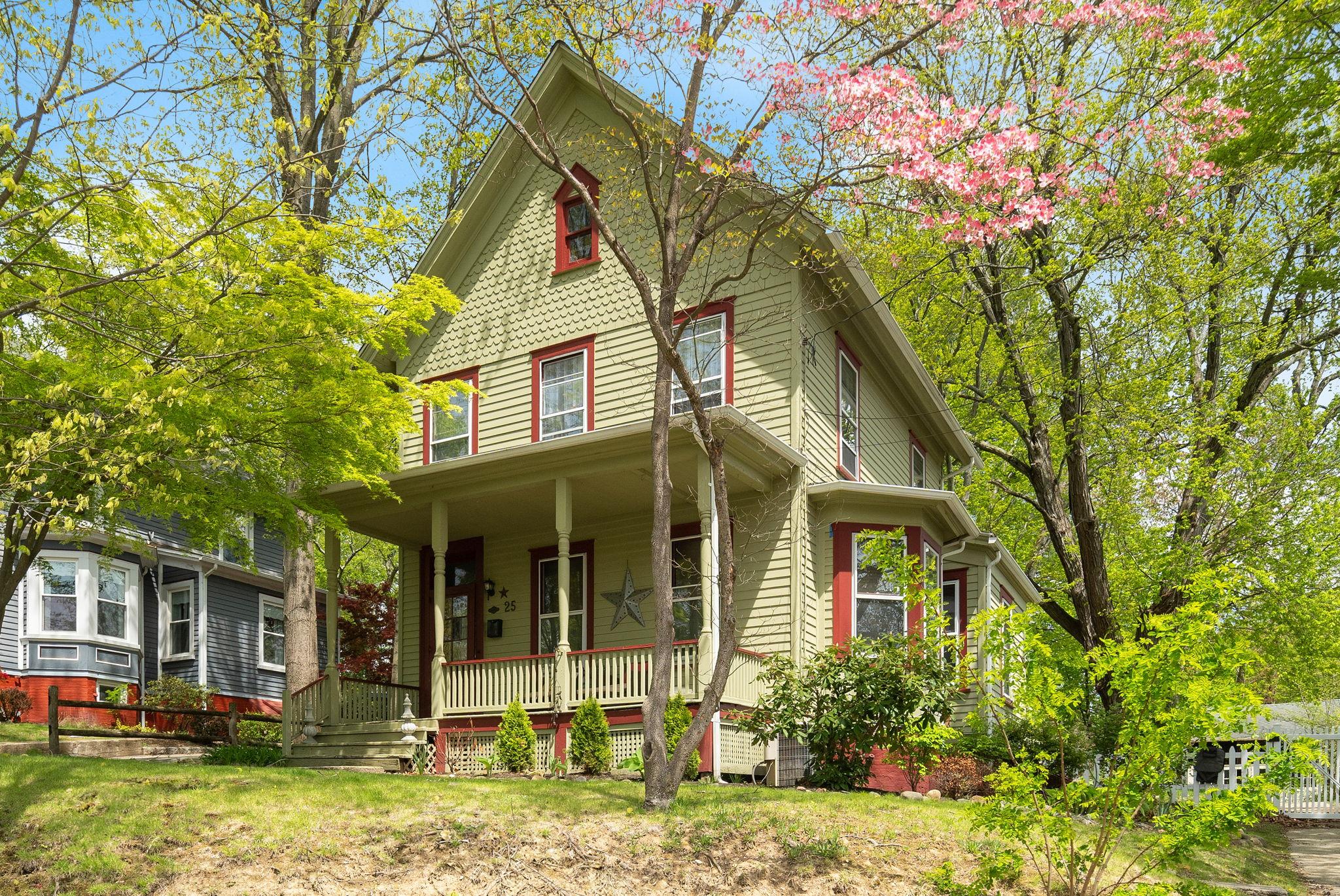 #1 photo, 25 Brookville Avenue, Ossining , NY 10562