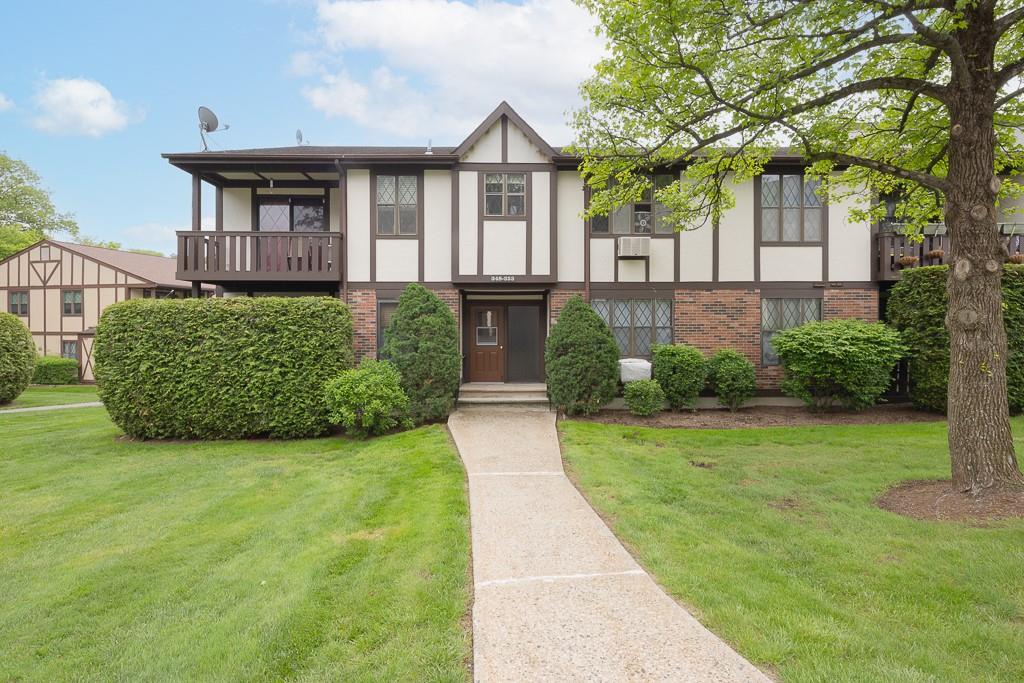 #1 photo, 349 Sierra Vista Lane, 紐約州 Valley Cottage , NY 10989