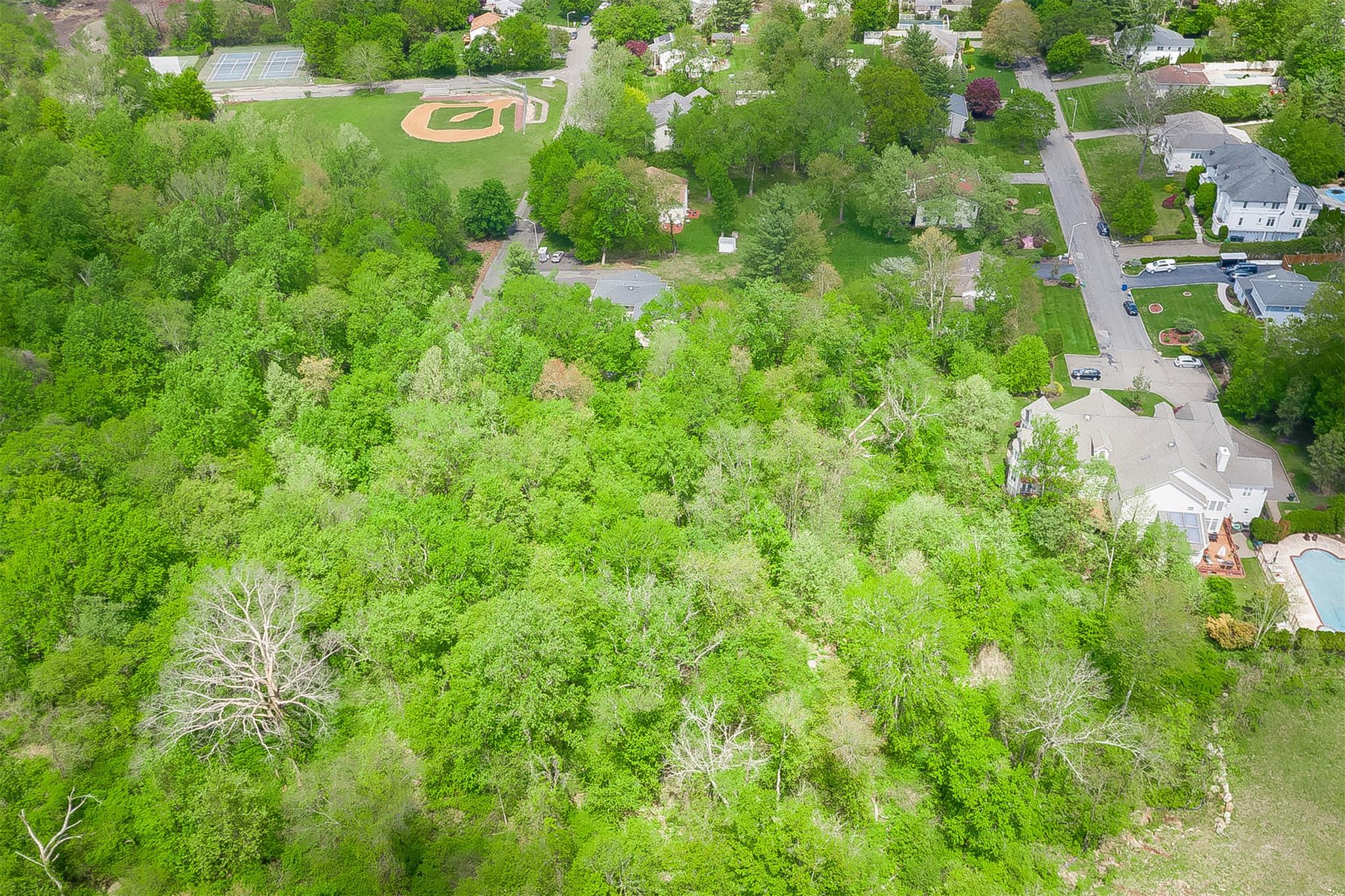 #2 photo, 33 Pilgrim Lane, Monsey , NY 10952