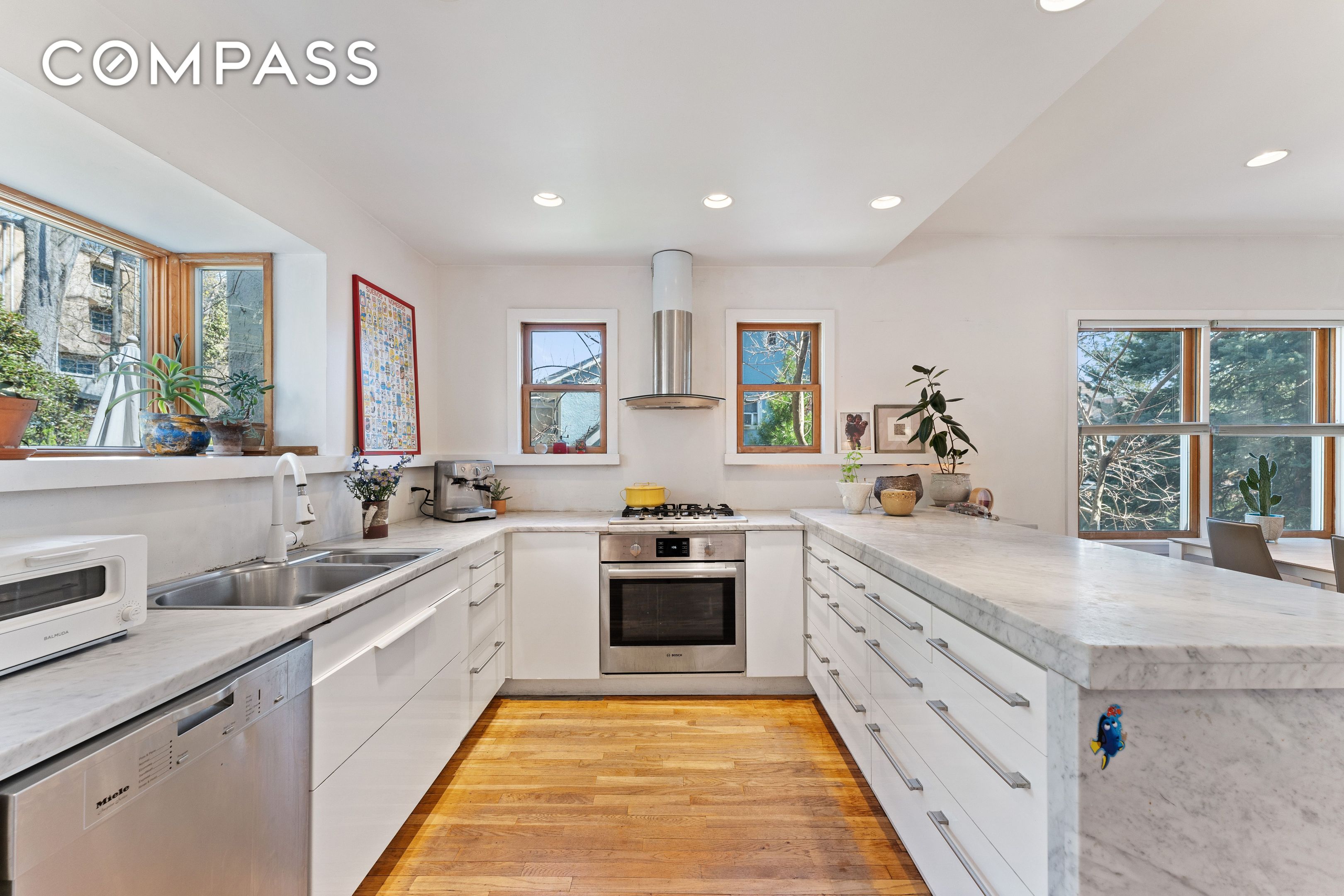 #10 photo, 227 W 260th Street, North Riverdale , NY 10471