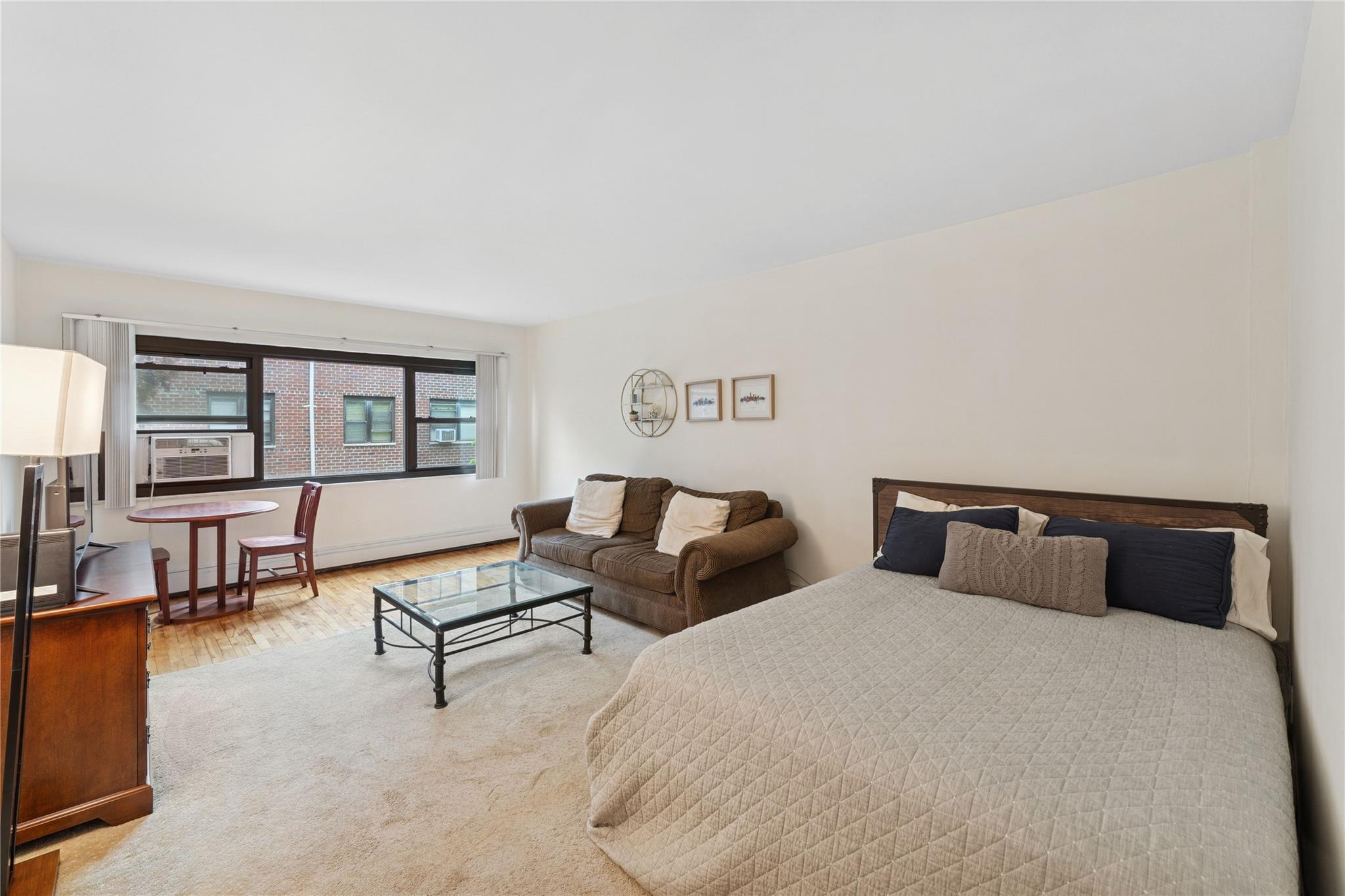 #4 photo, 91 Tulip Avenue, Floral Park , NY 11001