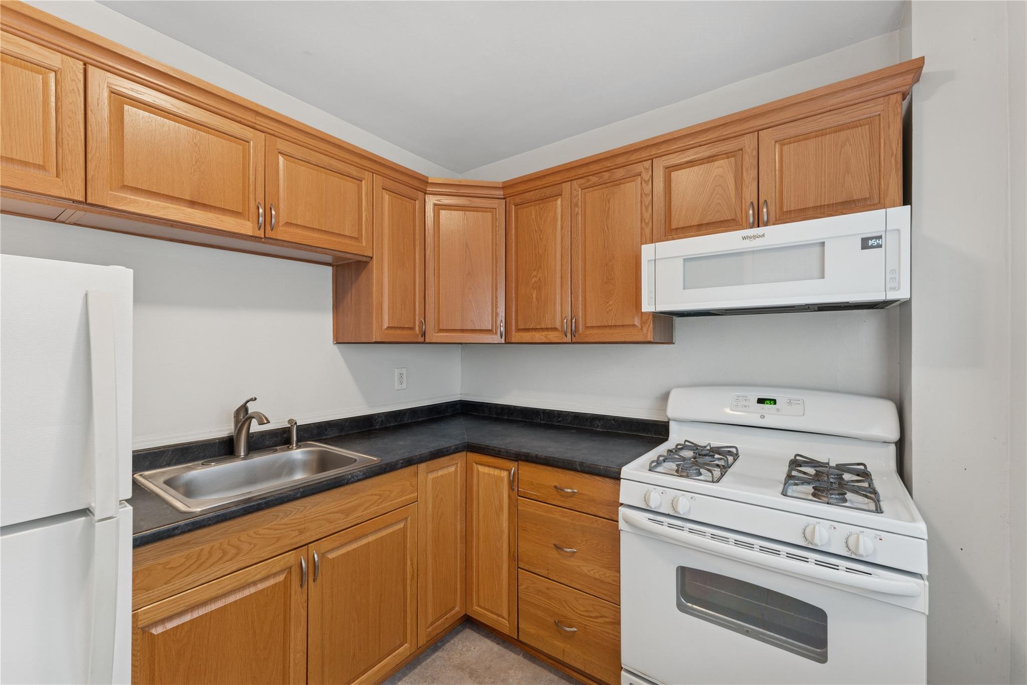 #8 photo, 91 Tulip Avenue, Floral Park , NY 11001