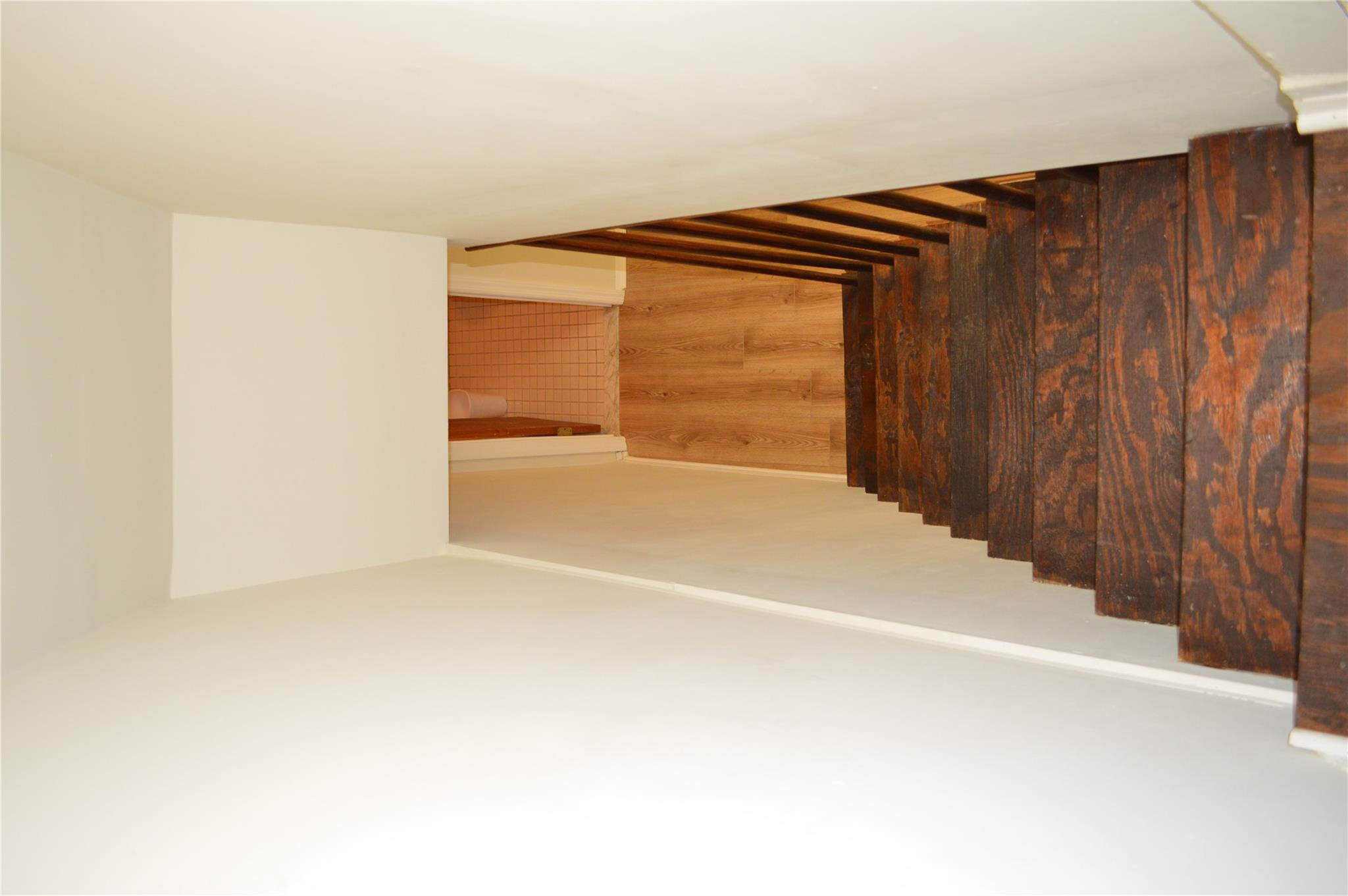 #17 photo, 1916 23rd Road, Astoria , NY 11105