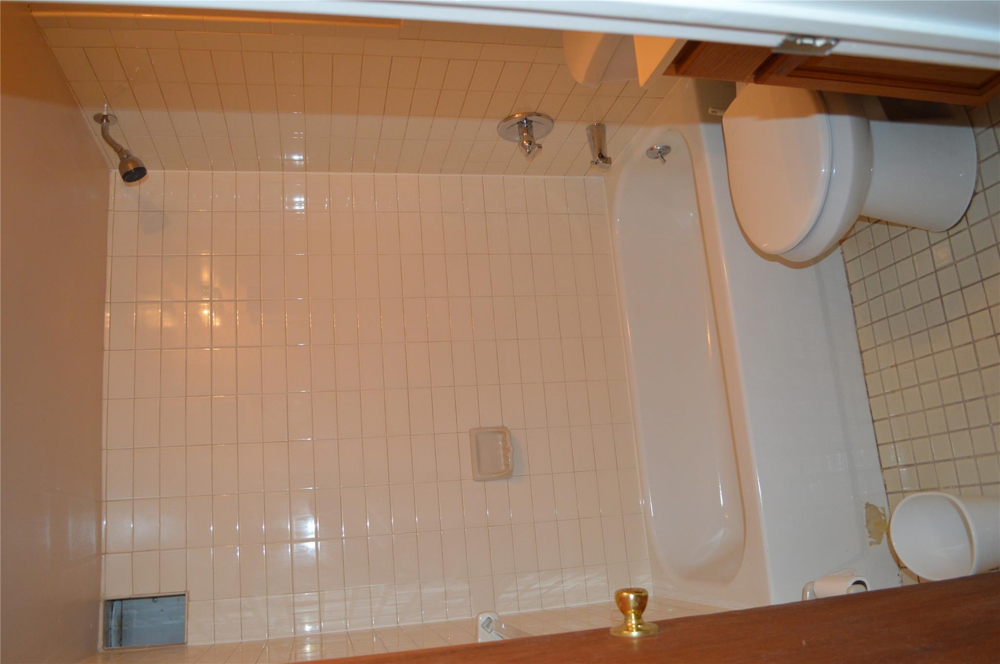 #18 photo, 1916 23rd Road, Astoria , NY 11105