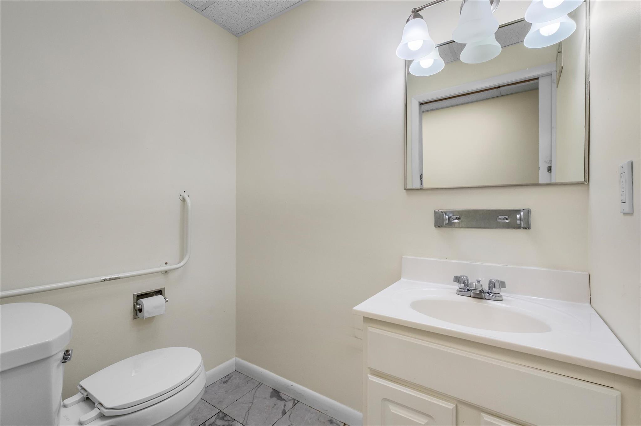 #15 photo, 220 Tate Avenue, Buchanan , NY 10511