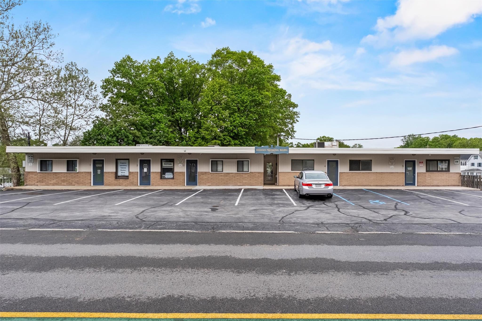 #2 photo, 220 Tate Avenue, Buchanan , NY 10511