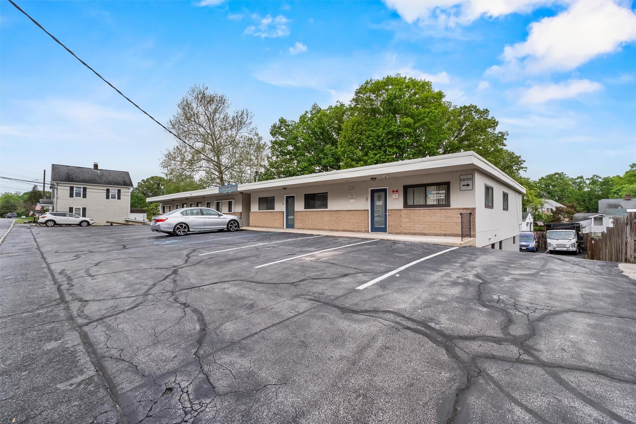 #4 photo, 220 Tate Avenue, Buchanan , NY 10511