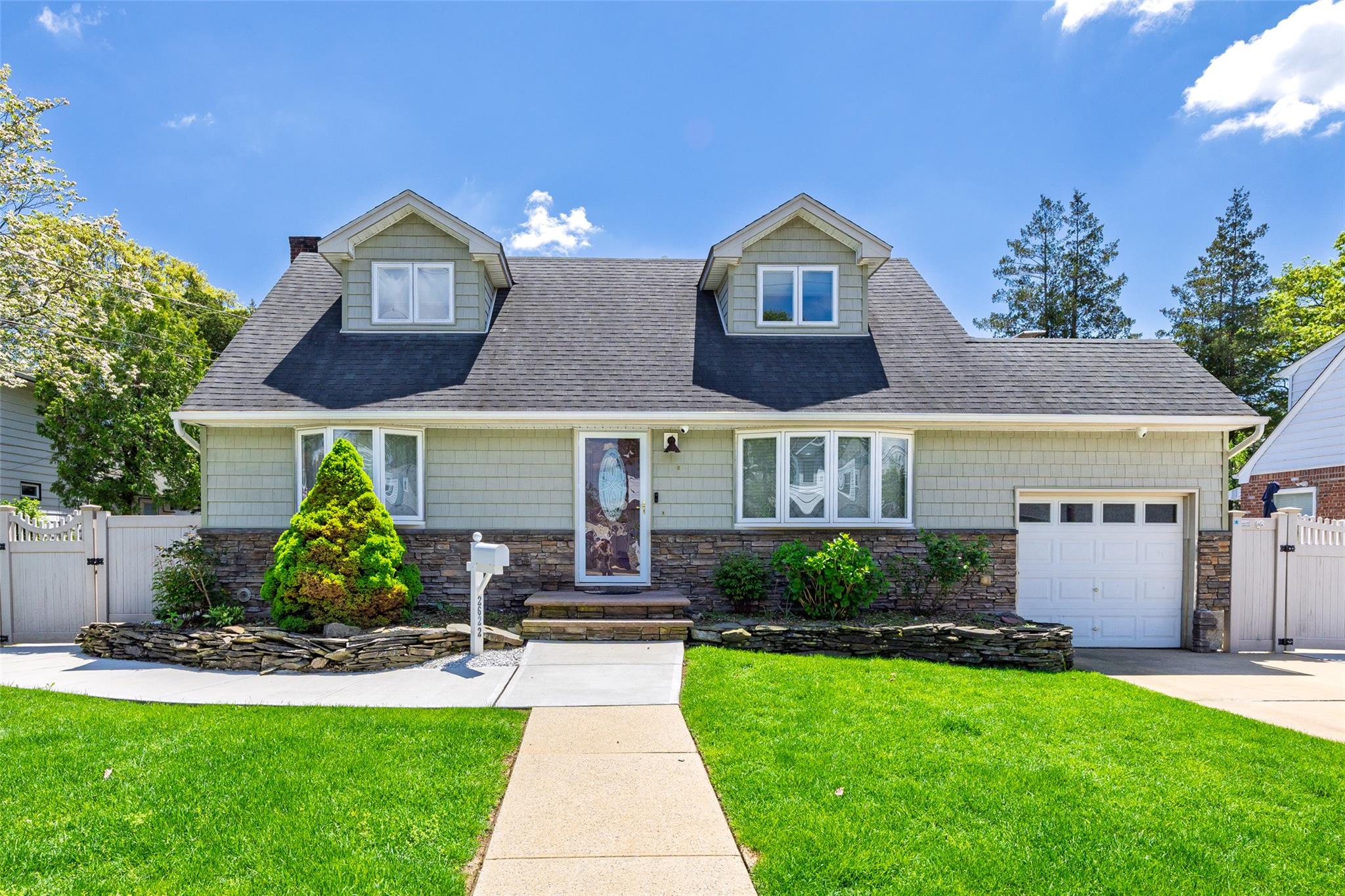 #1 photo, 2622 Falcon Street, East Meadow , NY 11554