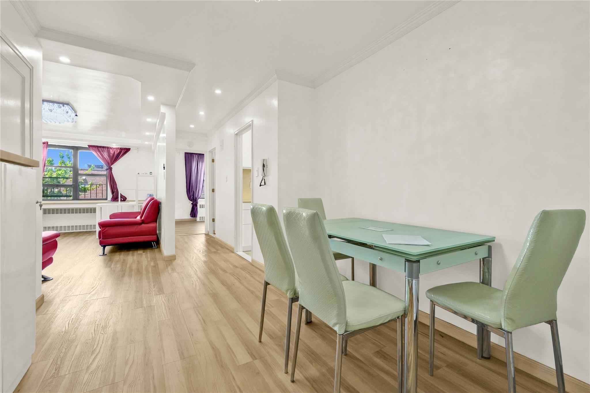 #15 photo, 26-25 141 Street, クイーンズ区 Flushing , NY 11354