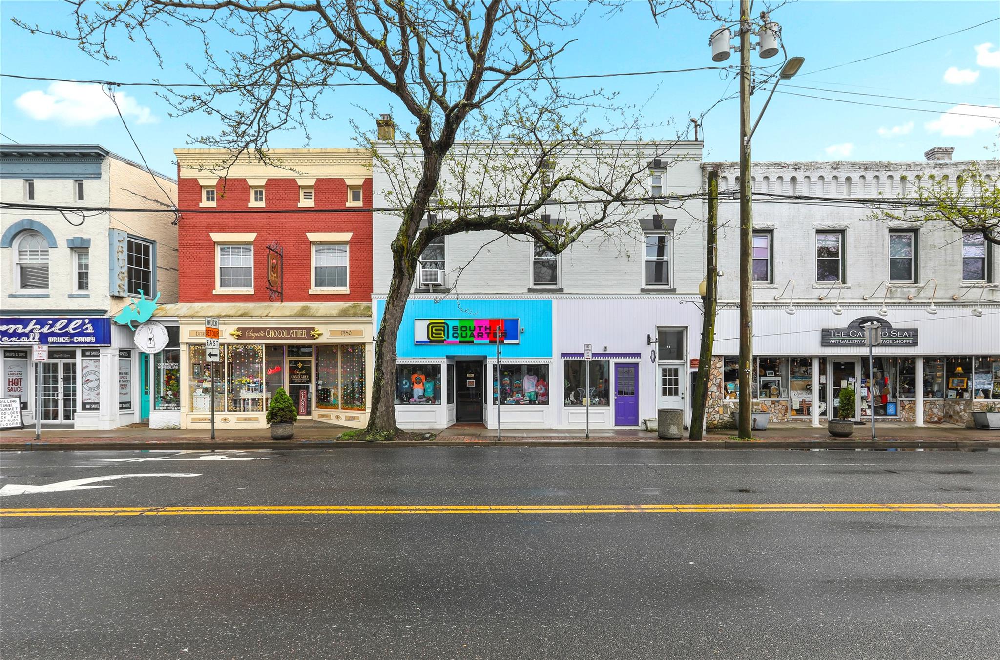 #1 photo, 12 S Gillette Avenue, Sayville , NY 11782