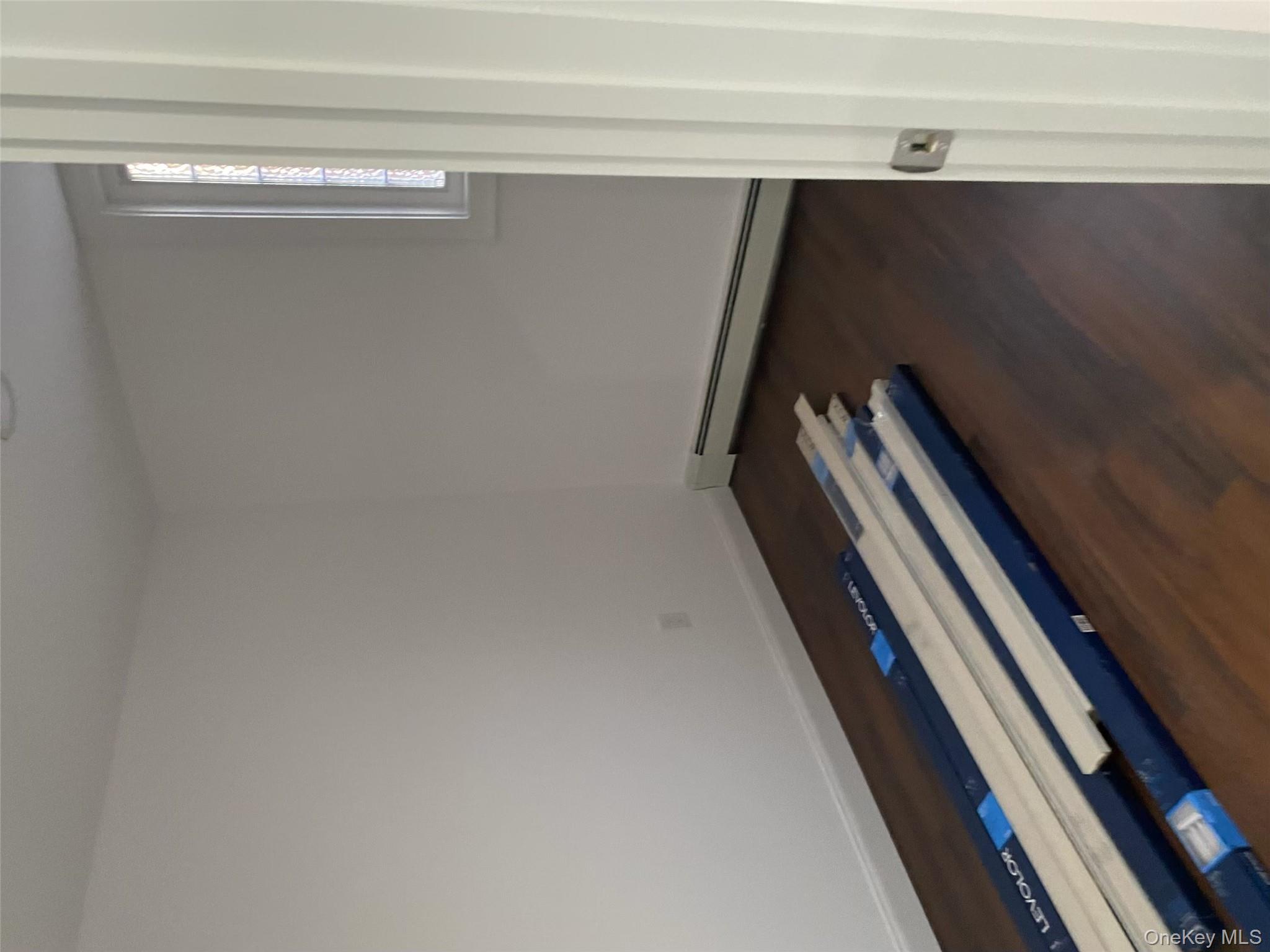 #2 photo, 218 Medford Avenue, サフォーク郡 Patchogue , NY 11772