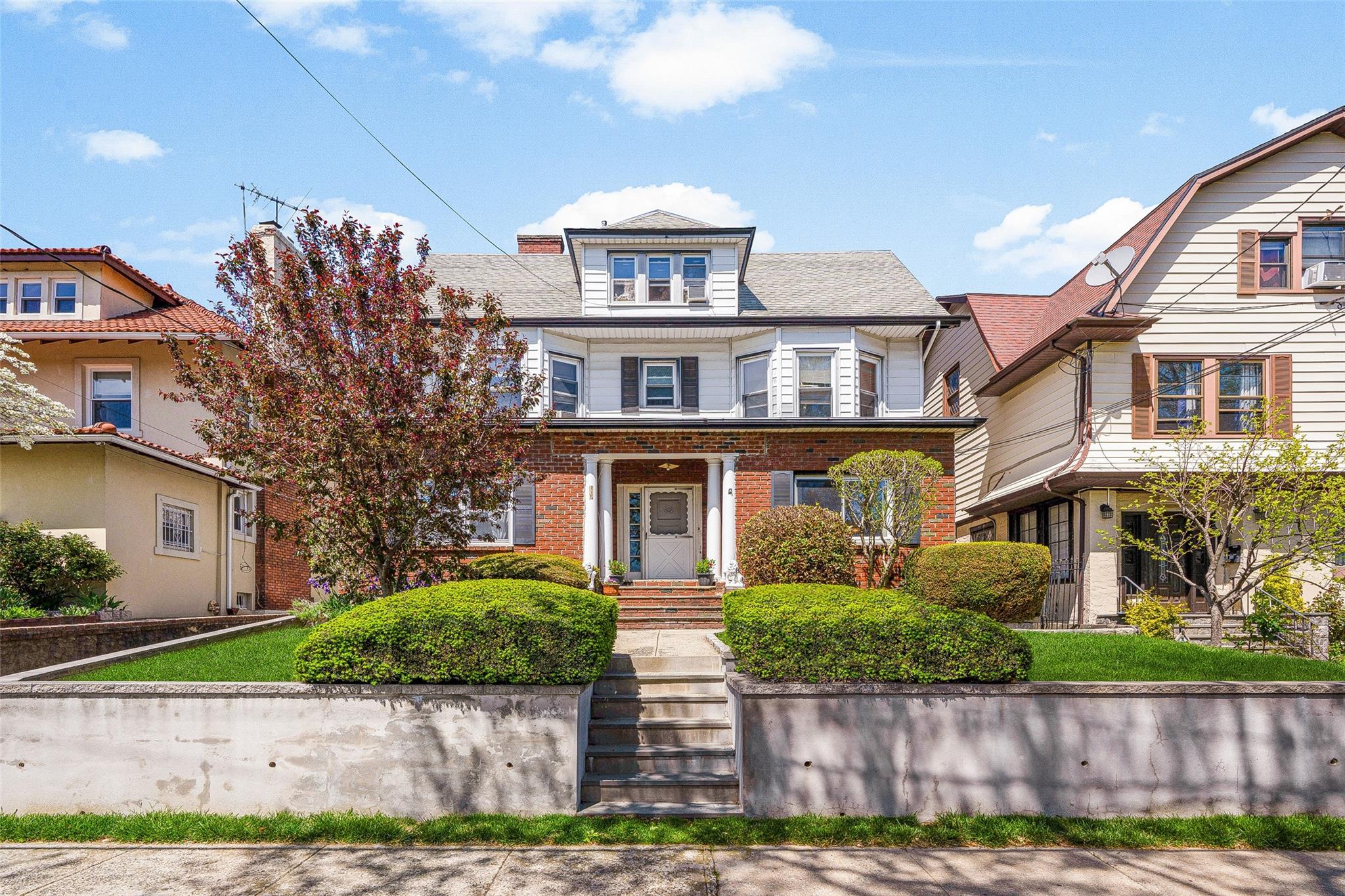 #1 photo, 115 Wallace Avenue, Mount Vernon , NY 10552