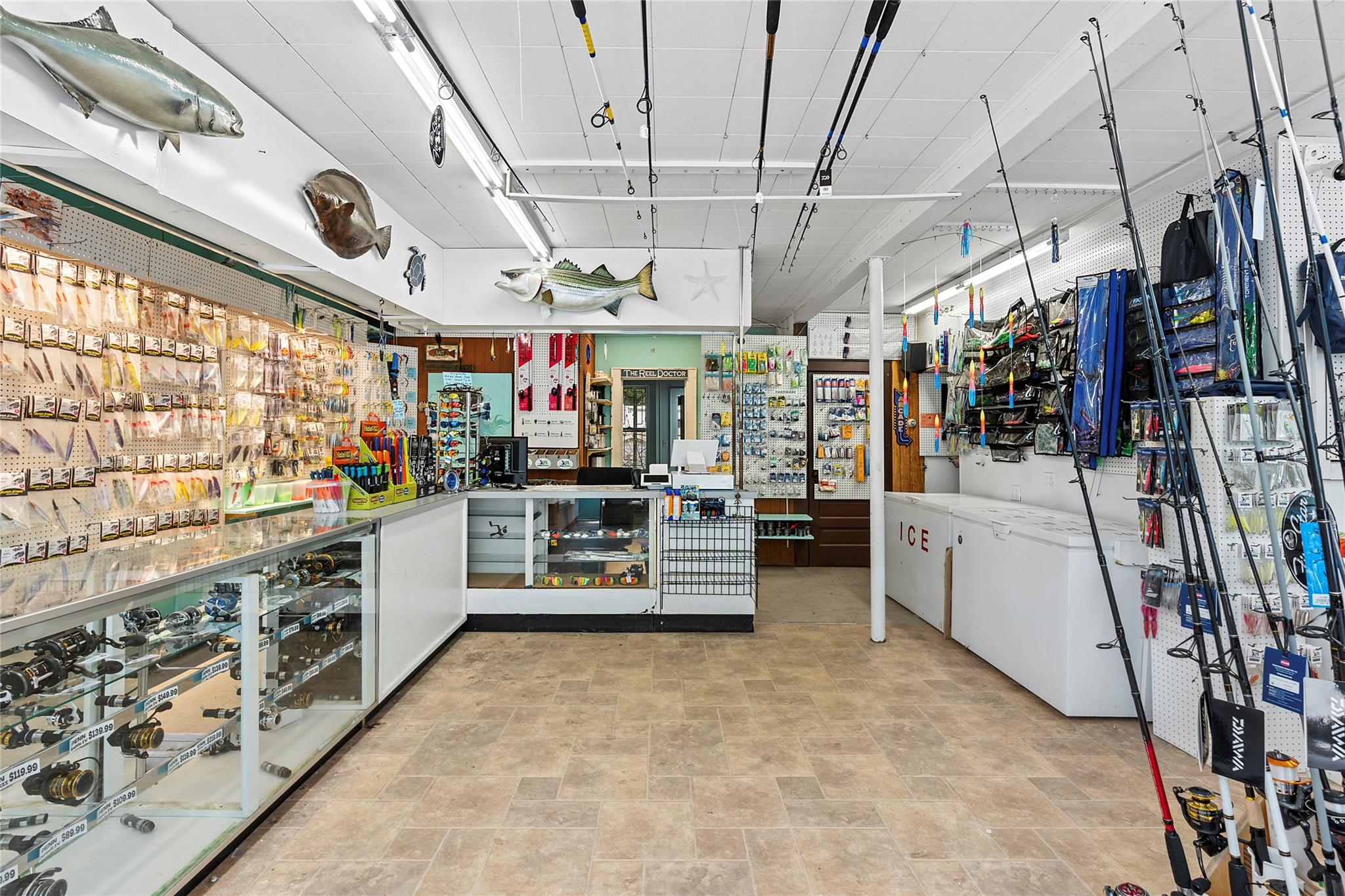 #4 photo, 548 Main Road, サフォーク郡 Aquebogue , NY 11901