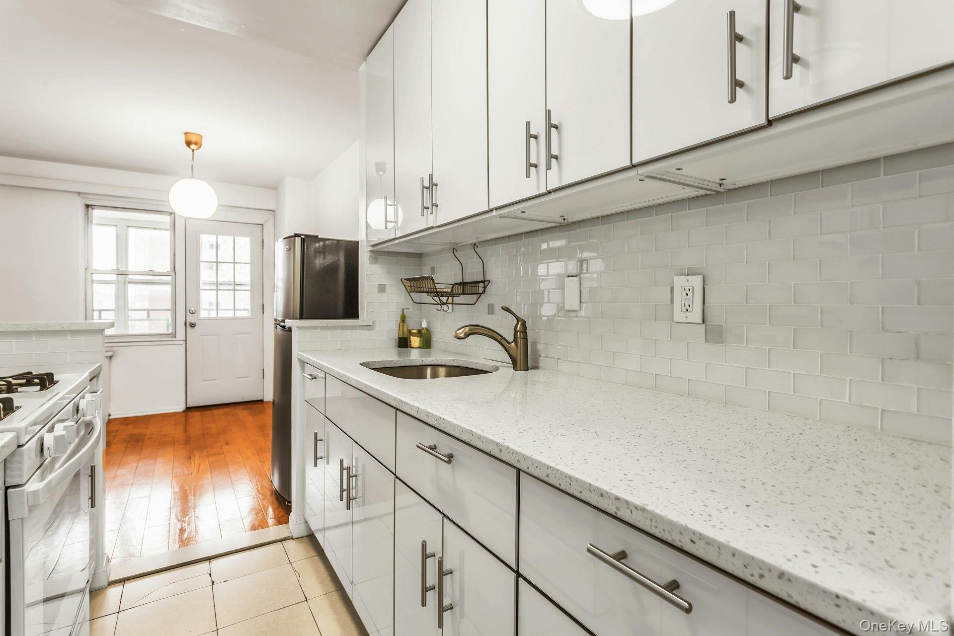 #15 photo, 138-10 Franklin Avenue, Flushing , NY 11355