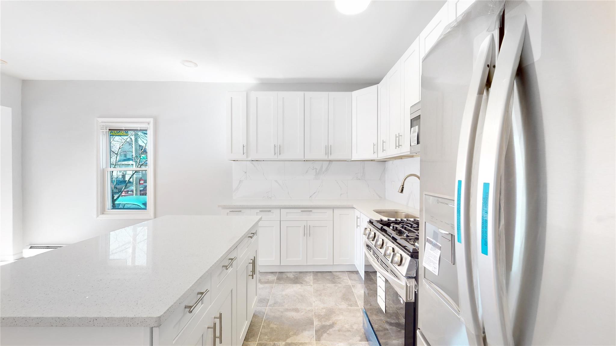 #7 photo, 10701 Liverpool Street, クイーンズ区 Jamaica , NY 11435