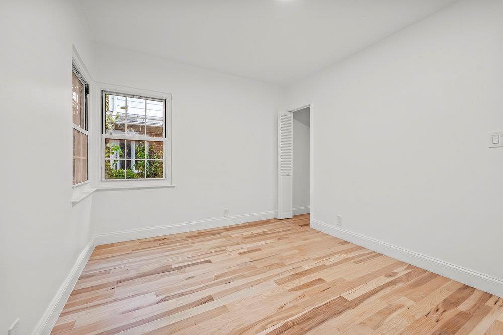 #13 photo, 166-03 69 Avenue, クイーンズ区 Fresh Meadows , NY 11366