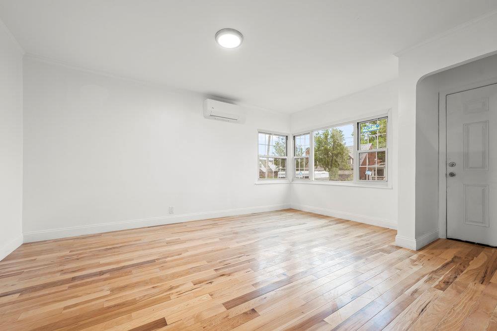 #4 photo, 166-03 69 Avenue, クイーンズ区 Fresh Meadows , NY 11366