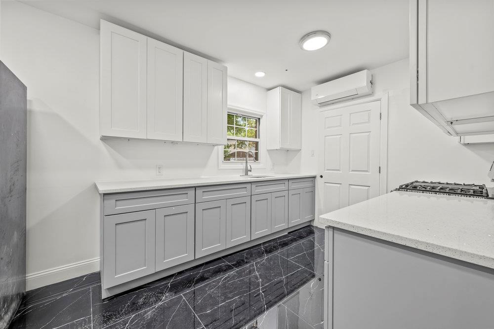 #8 photo, 166-03 69 Avenue, クイーンズ区 Fresh Meadows , NY 11366