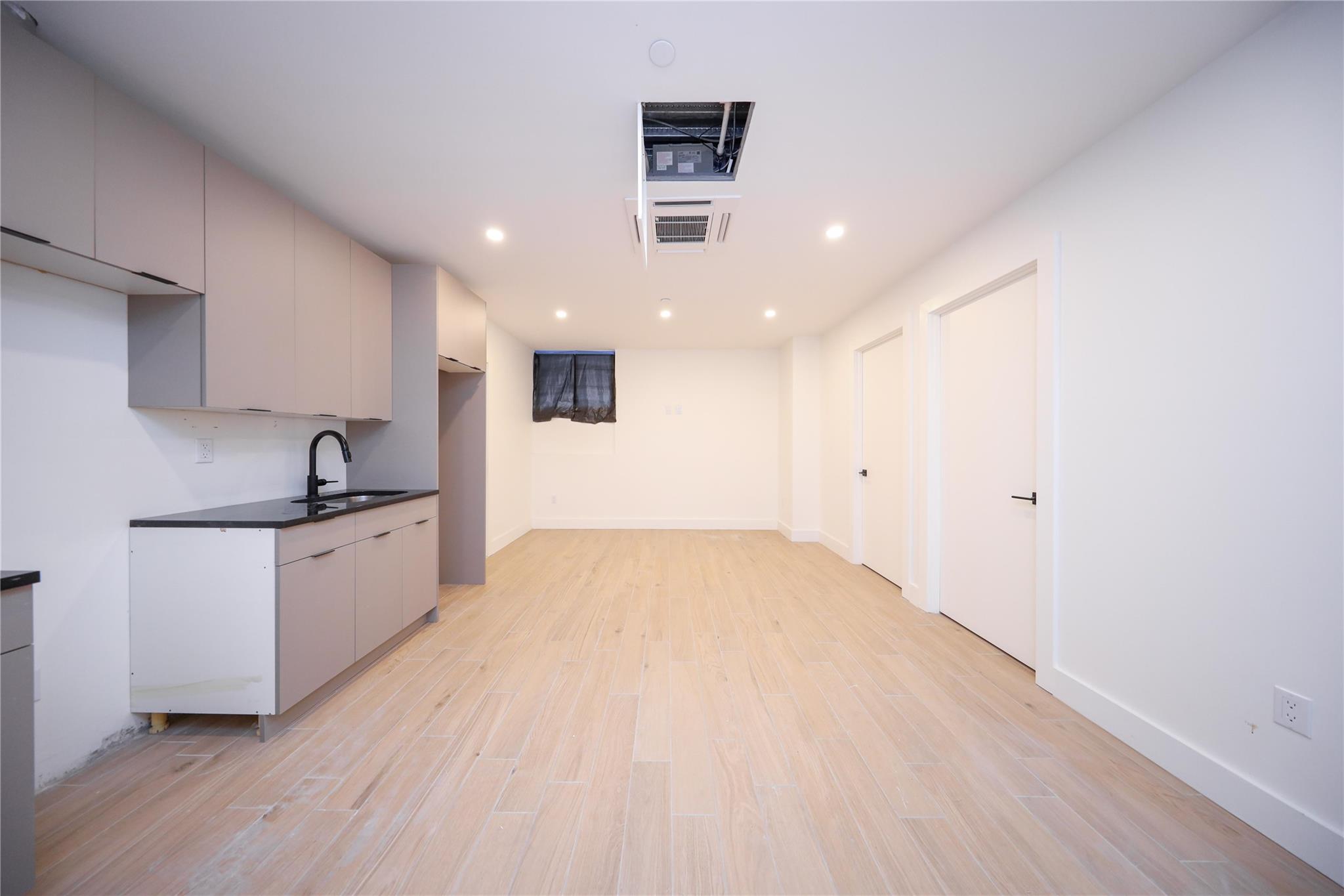 #14 photo, 1058 62nd Street, ブルックリン区 Brooklyn , NY 11219