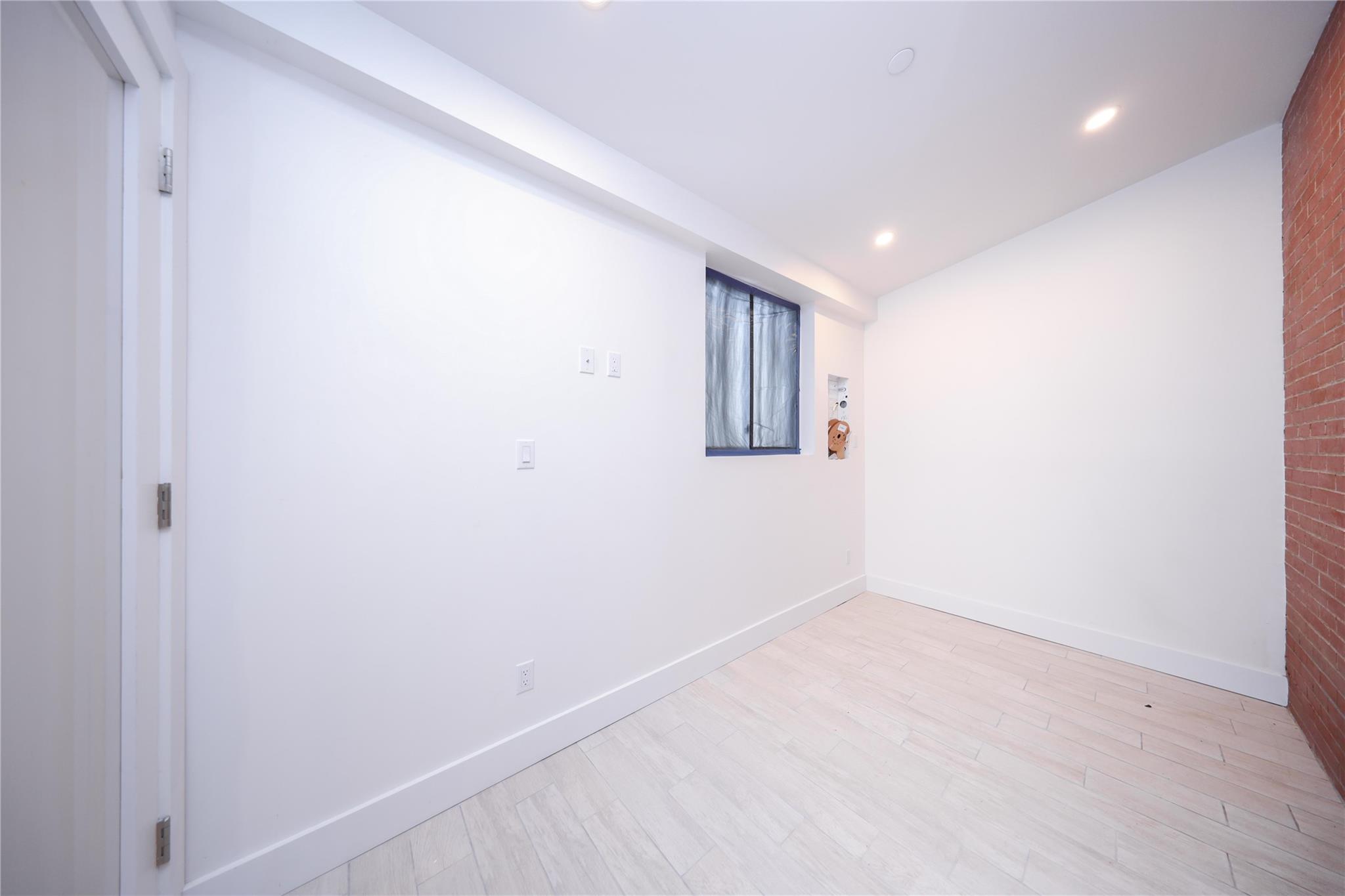 #18 photo, 1058 62nd Street, ブルックリン区 Brooklyn , NY 11219