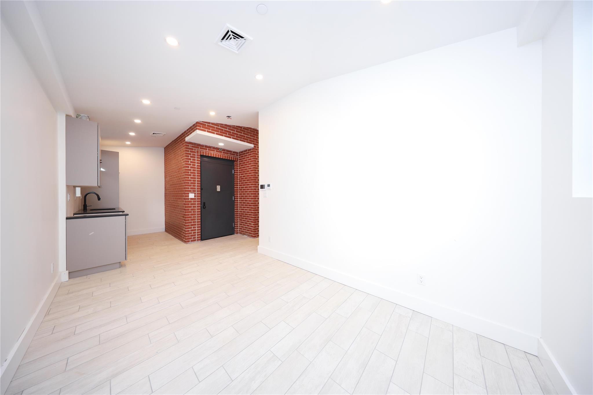 #7 photo, 1058 62nd Street, ブルックリン区 Brooklyn , NY 11219