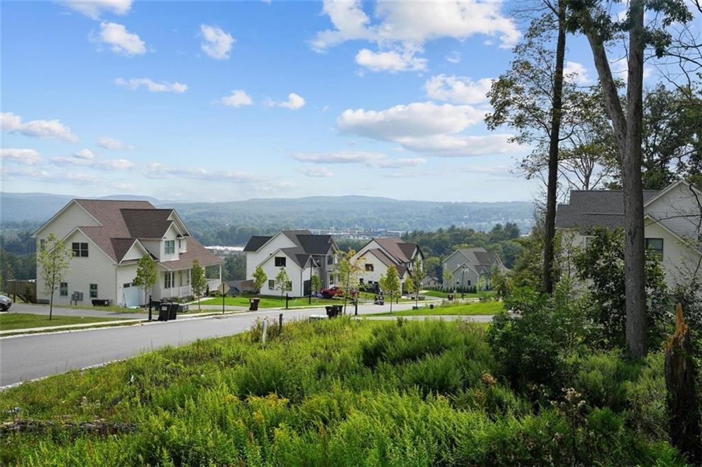 #5 photo, 27 Catskill High Rail, Monroe , NY 10950