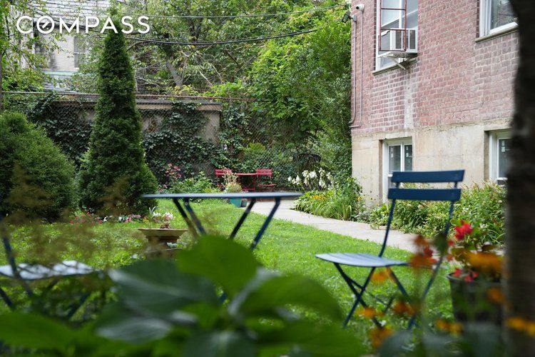 #7 photo, 33-15 81st Street, クイーンズ区 Jackson Heights , NY 11372