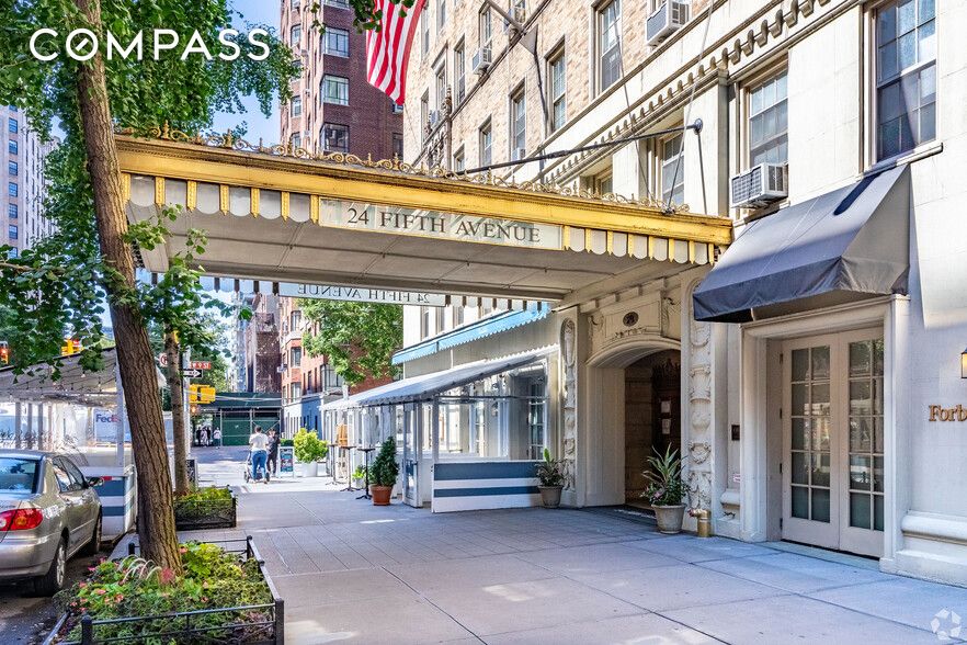 #1 photo, 24 5th Avenue, Greenwich Village , NY 10011