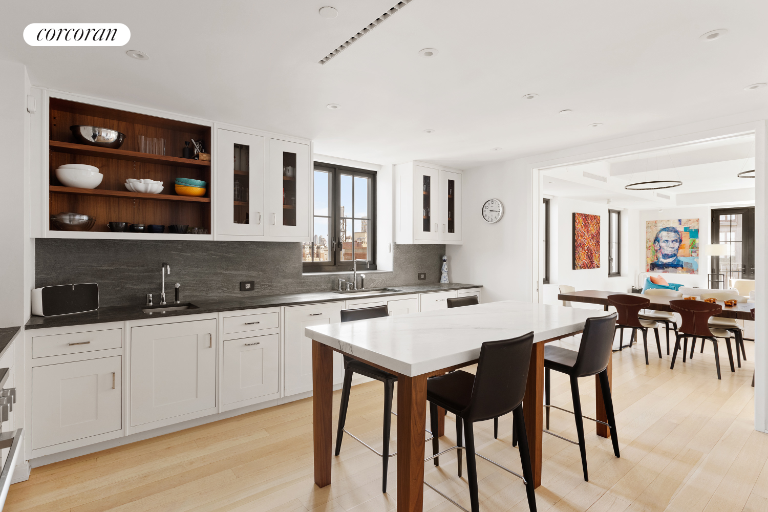 #18 photo, 221 W 77TH Street, マンハッタン Upper West Side , NY 10024