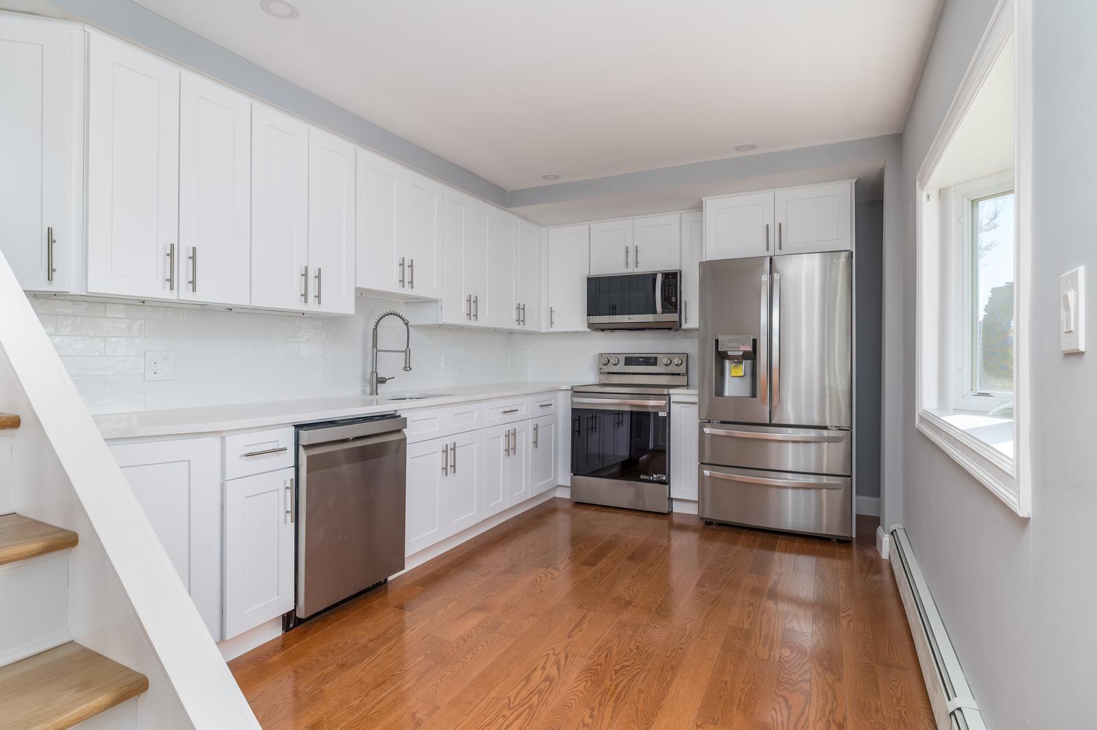 #4 photo, 13 Curve Lane, Levittown , NY 11756