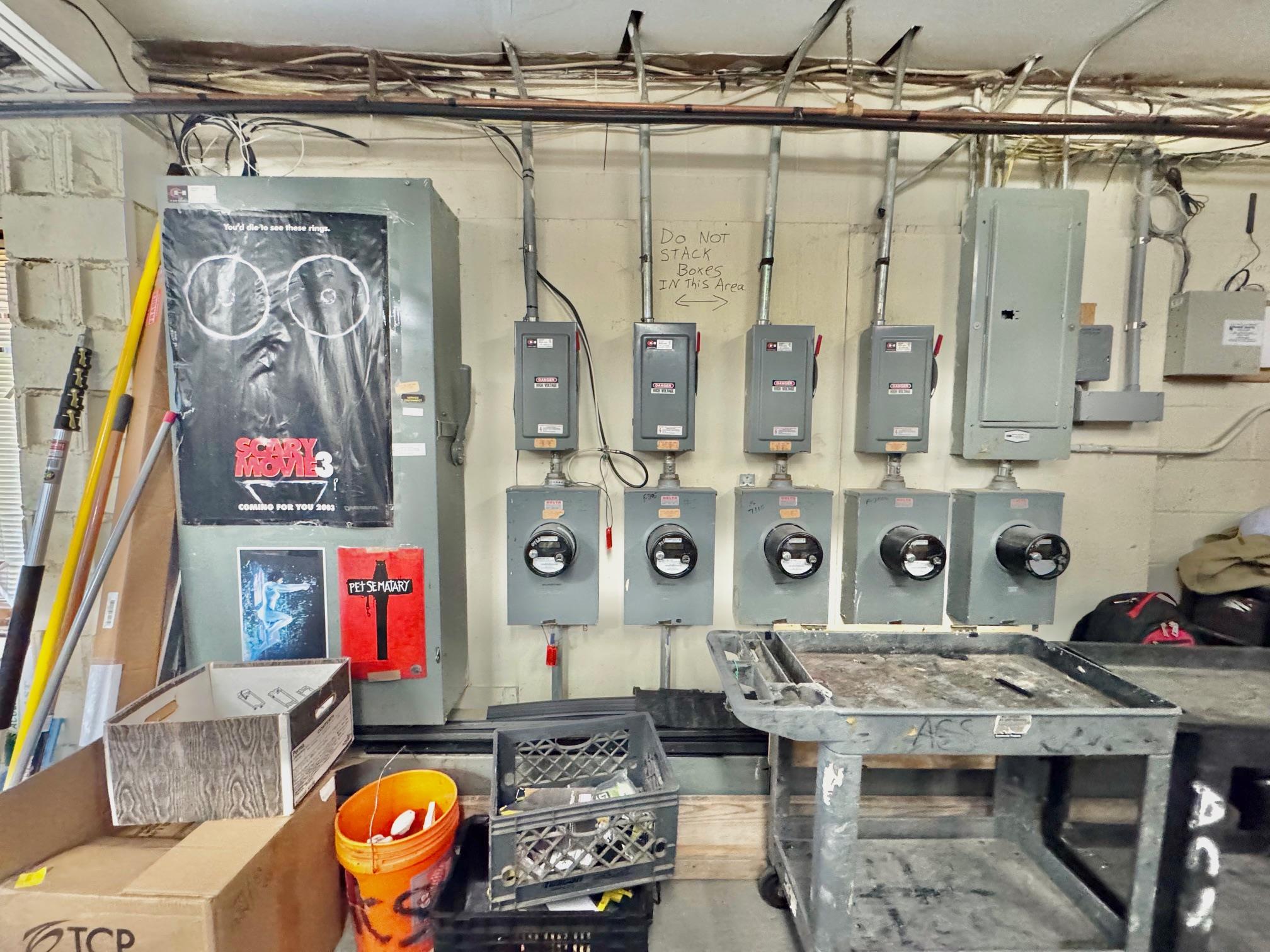 #20 photo, 120-126 Laurel Road, サフォーク郡 East Northport , NY 11731