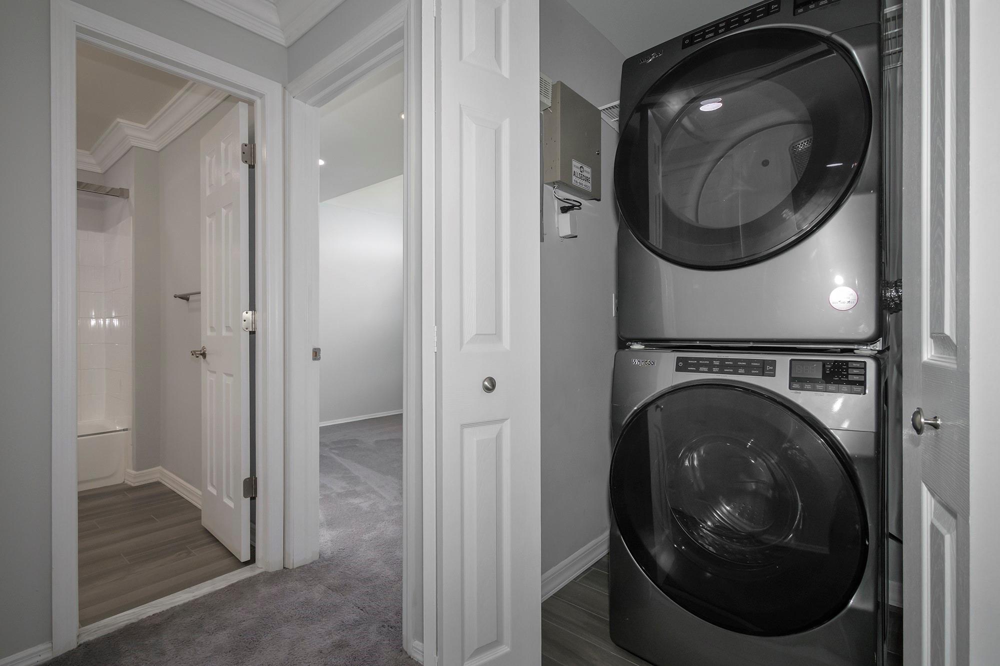 #11 photo, 198 Village Green Drive, サフォーク郡 Port Jefferson Station , NY 11776