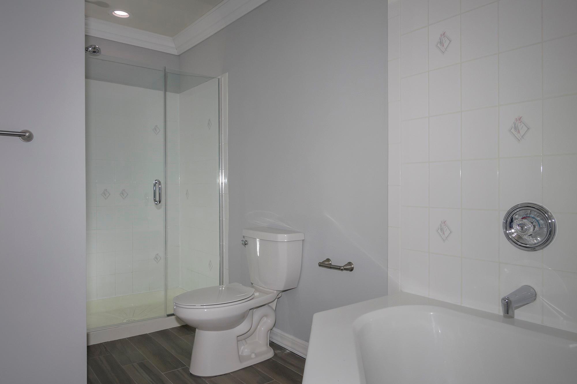 #17 photo, 198 Village Green Drive, サフォーク郡 Port Jefferson Station , NY 11776