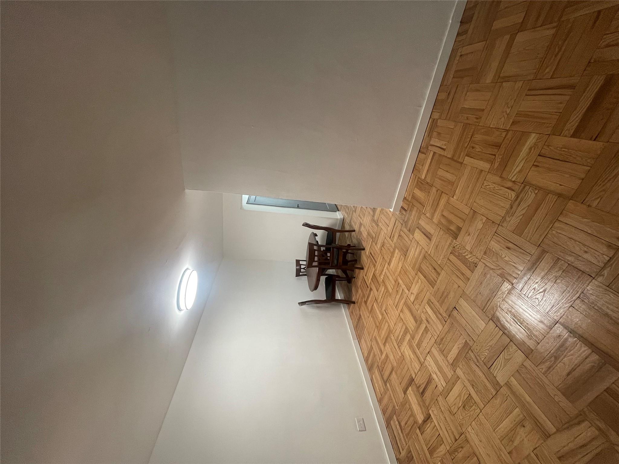 #15 photo, 88-11 Northern Blvd, كوينز Jackson Heights , NY 11372