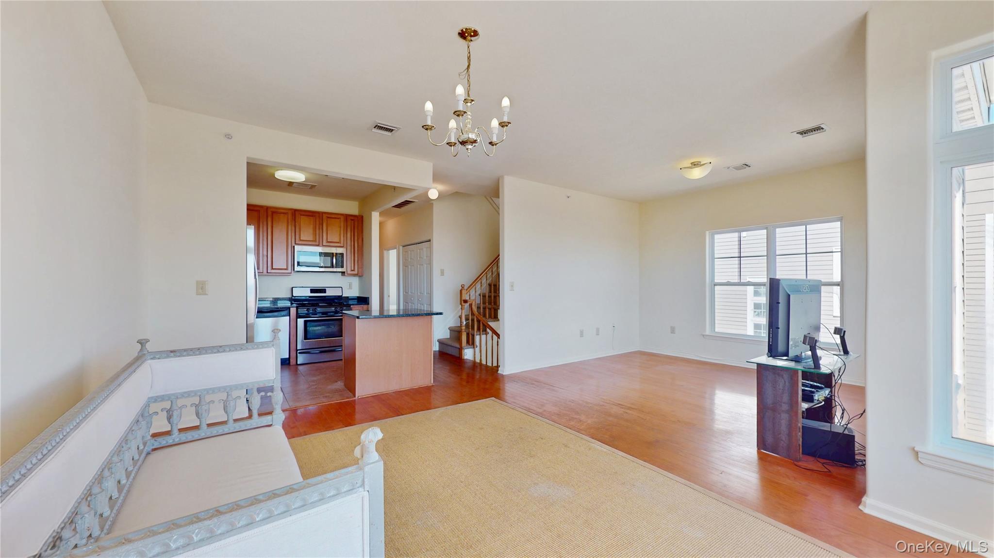 #11 photo, 6910 Beach Front Road, クイーンズ区 Arverne , NY 11692