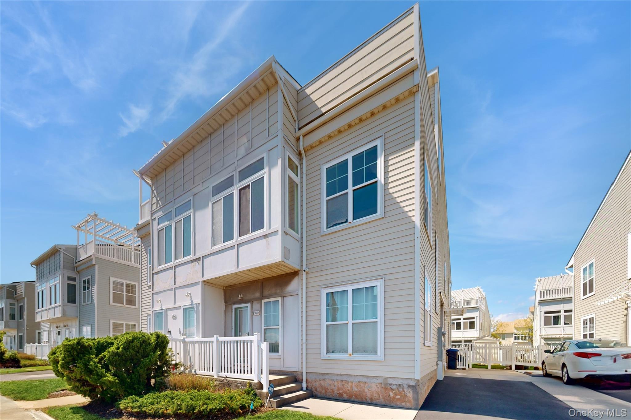 #3 photo, 6910 Beach Front Road, クイーンズ区 Arverne , NY 11692