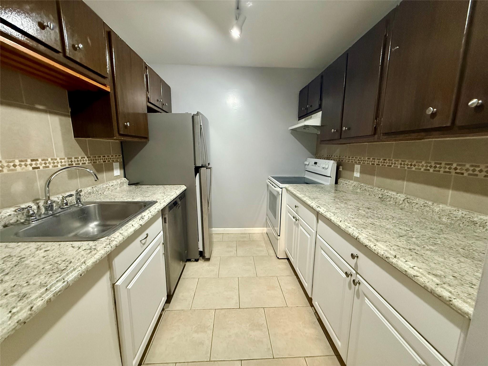 #5 photo, 11 White Gate Road, Wappingers Falls , NY 12590