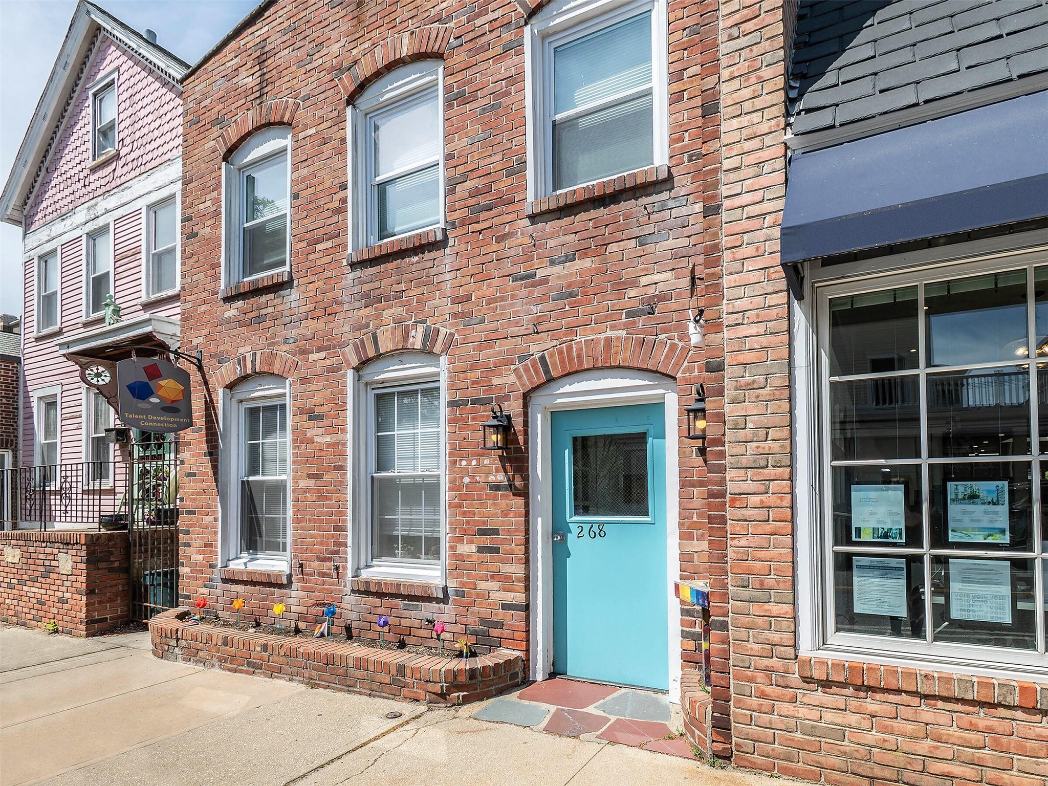 #1 photo, 268 Sea Cliff Avenue, Sea Cliff , NY 11579