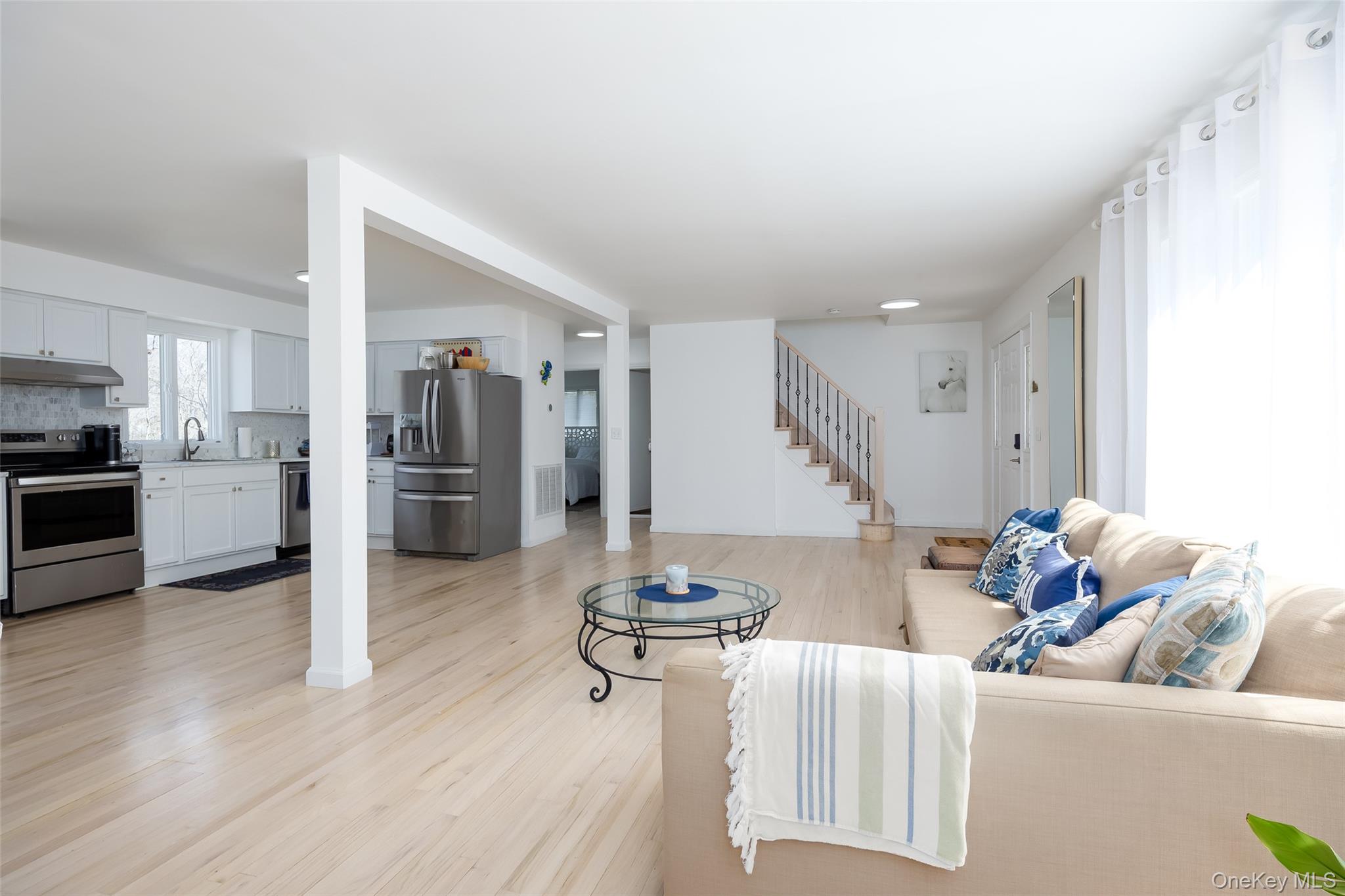 #10 photo, 371 S River Road, Calverton , NY 11933