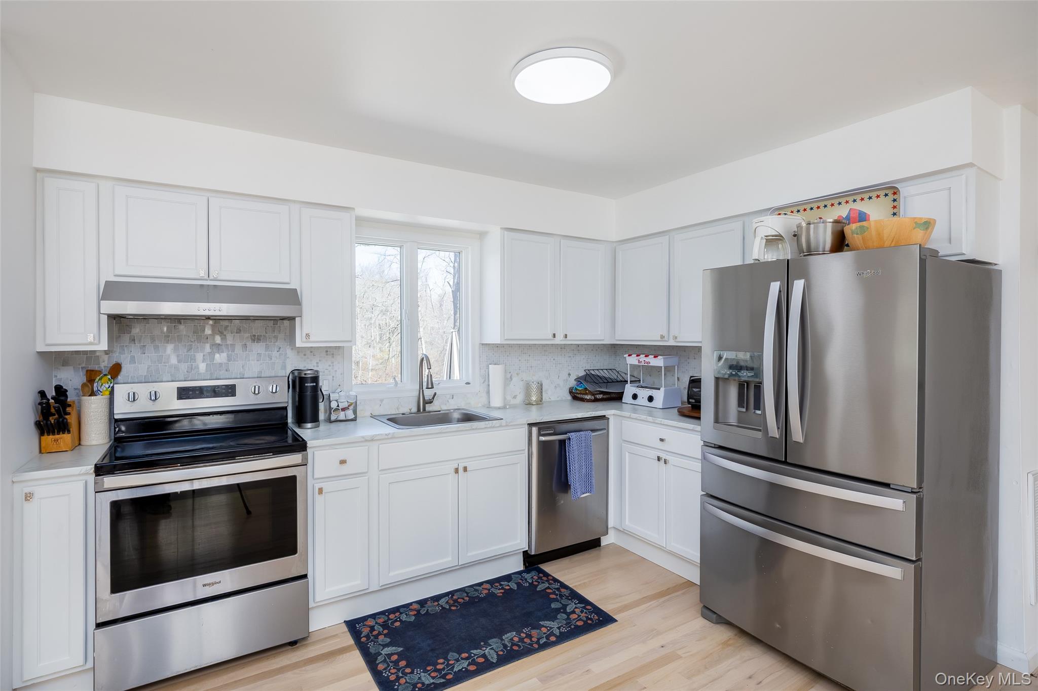 #14 photo, 371 S River Road, Calverton , NY 11933