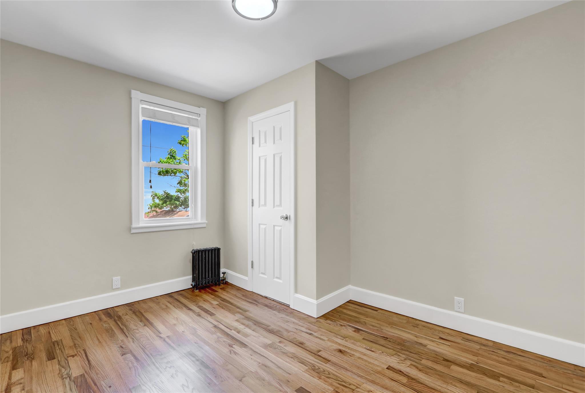 #14 photo, 62-33 59th Drive, クイーンズ区 Maspeth , NY 11378