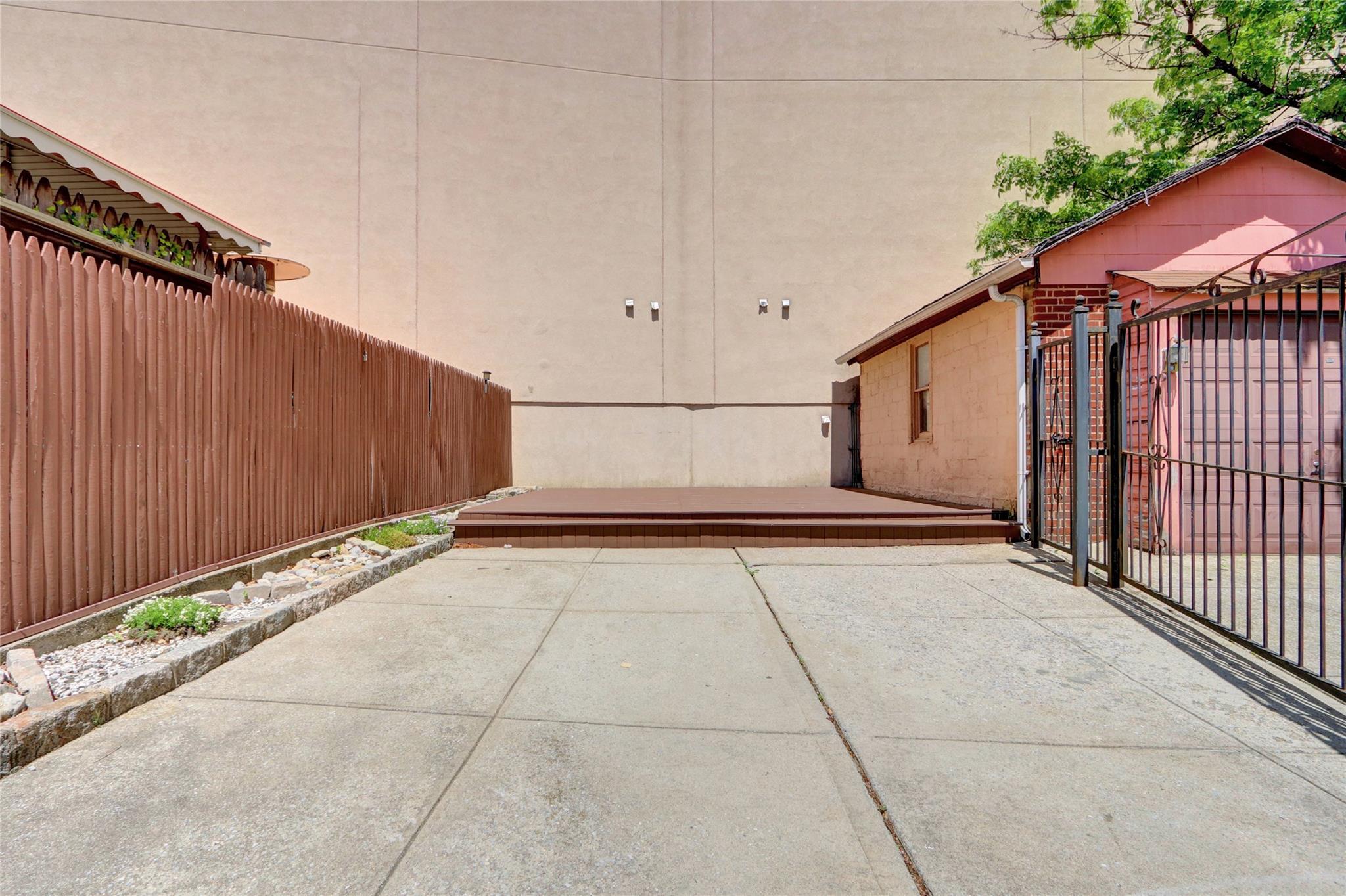 #19 photo, 62-33 59th Drive, クイーンズ区 Maspeth , NY 11378