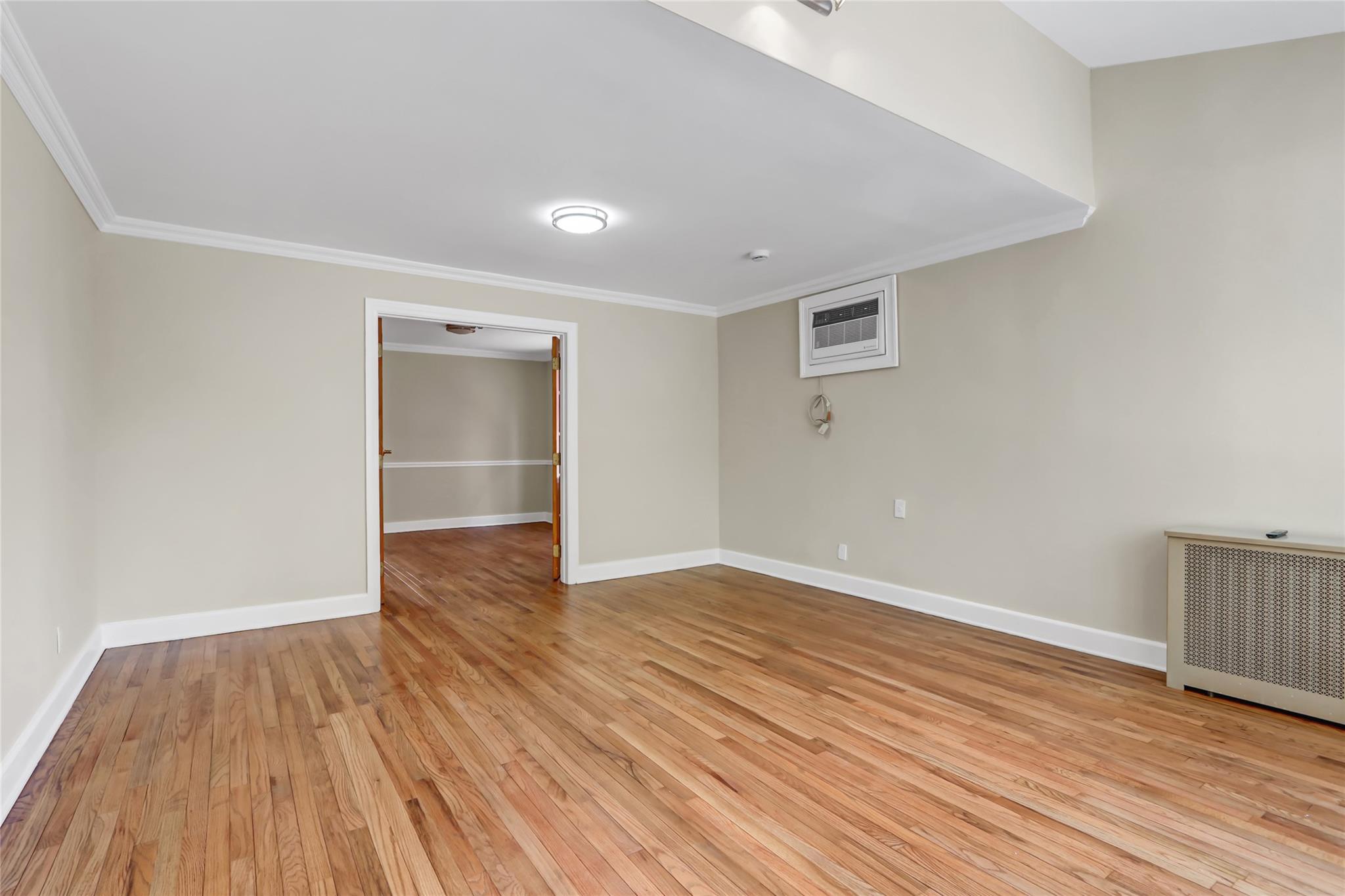 #3 photo, 62-33 59th Drive, クイーンズ区 Maspeth , NY 11378