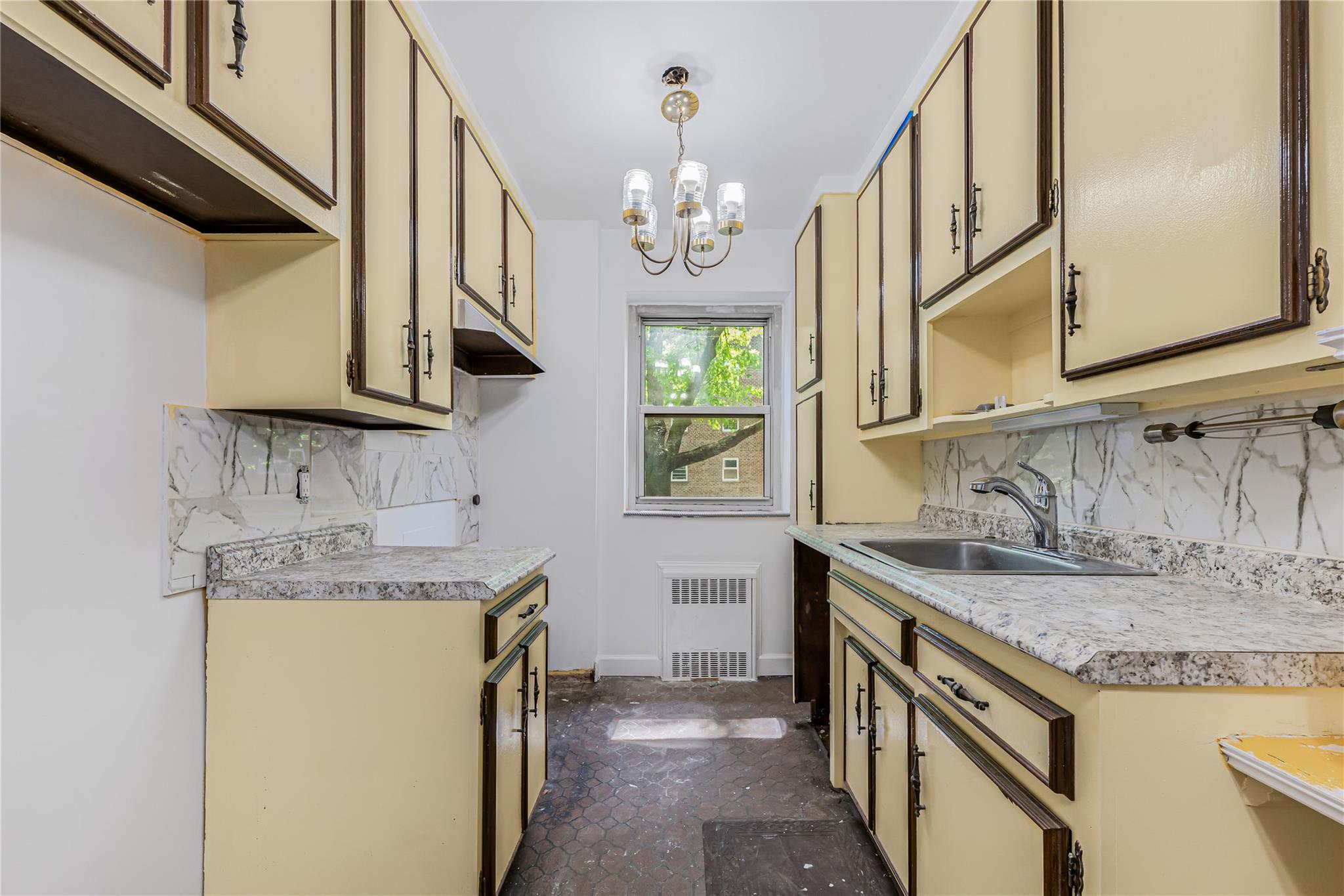 #13 photo, 44-55 Kissena Boulevard, Flushing , NY 11355