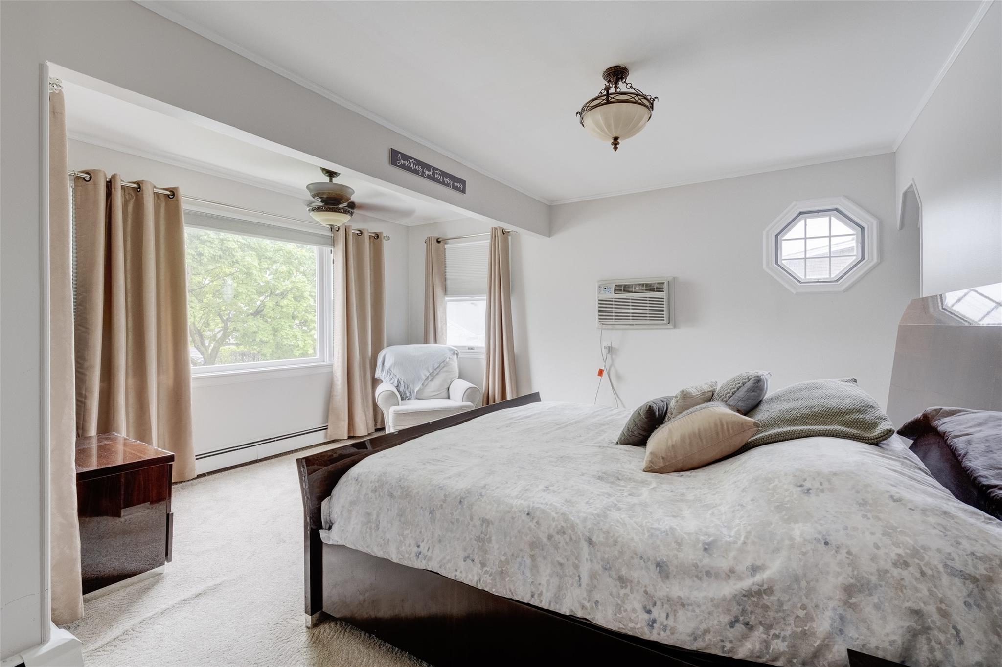 #10 photo, 296 Jerome Avenue, Carle Place , NY 11514