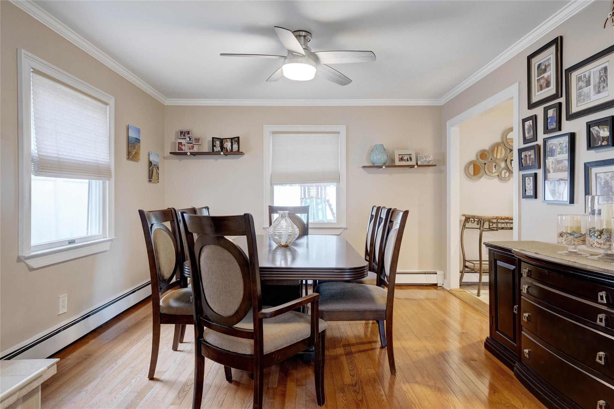 #4 photo, 296 Jerome Avenue, Carle Place , NY 11514