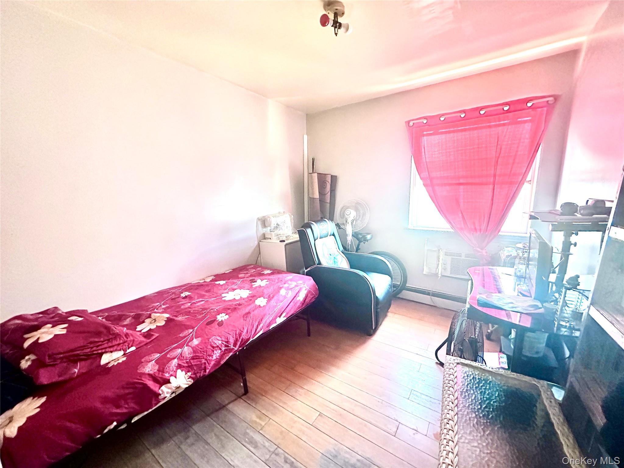 #4 photo, 1903 Arnow Avenue, ブロンクス区 Bronx , NY 10469